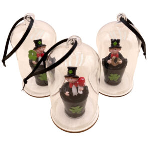 Rauchfangkehrer unter Glasglocke sort.