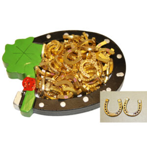 Box mit Metallhufeisen (80057)